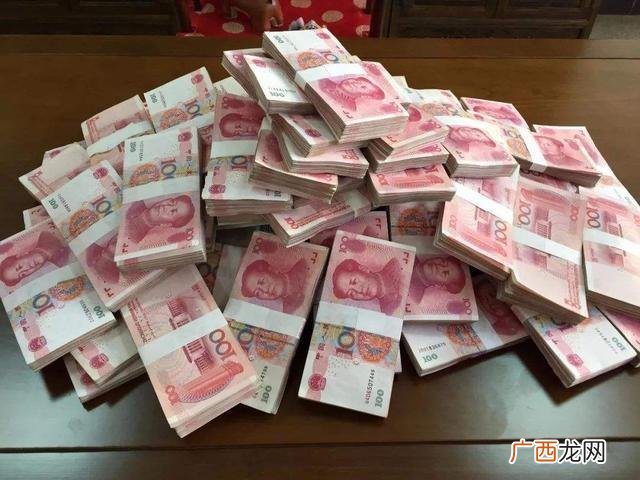 马云说穷人最赚钱门路 适合夫妻创业的小生意