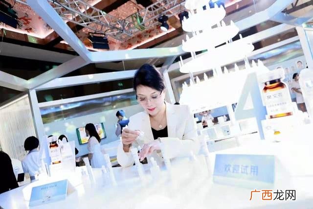 适合女生开的万元小店,小型创业什么项目好