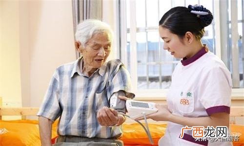 马云说未来赚钱的行业 中国最挣钱的行业排名