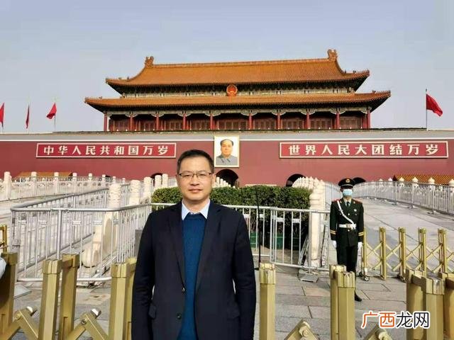 聘创新创业导师,创业导师简介的句子