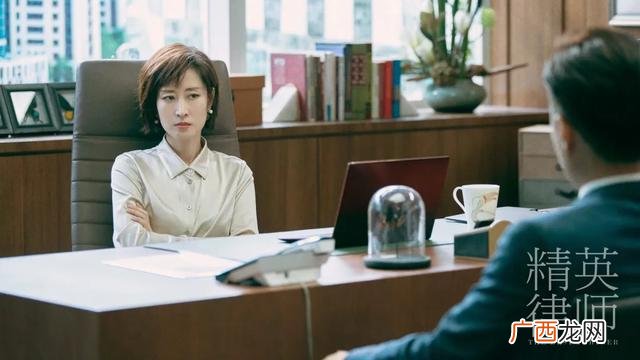 创业成功人士的案例简短,离婚女人创业成功的事迹