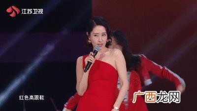 创业成功人士的案例简短,离婚女人创业成功的事迹