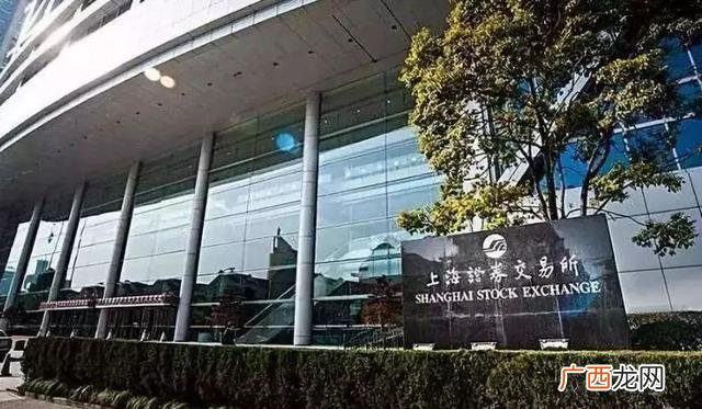创业板注册制利好哪些公司,评论创业板注册制的最新段子