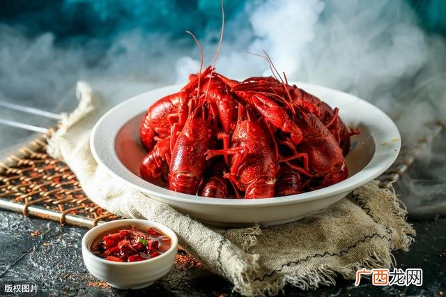 一级龙虾尾多少钱一斤,蒜蓉龙虾尾