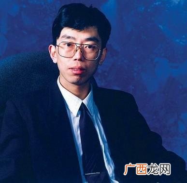史玉柱吃脑白金事实,史玉柱脑白金创业的故事