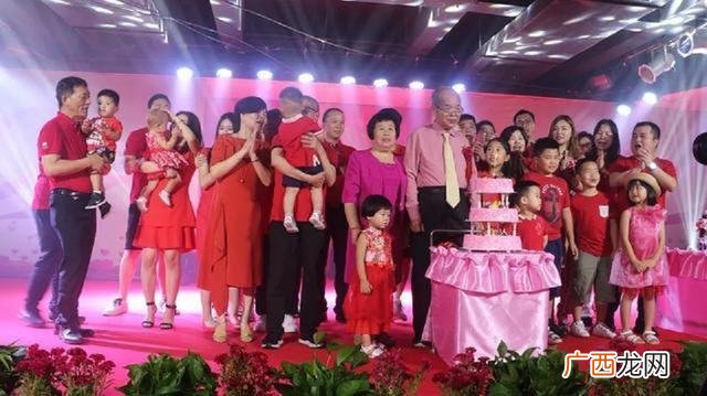 50多岁成功的企业家,50多岁创业成功案例