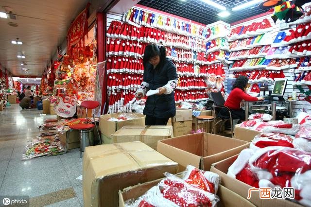 义乌百货批发市场批发 义乌散装休闲食品批发