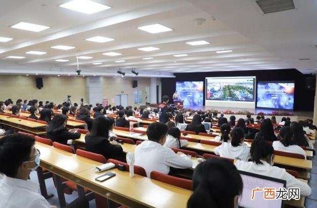 今年读什么专业比较好 大专吃香的技术行业