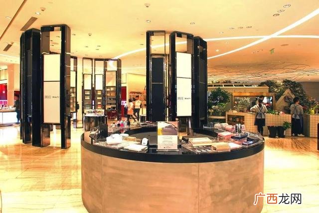 全球购美妆店加盟,小资生活化妆品店加盟怎么样