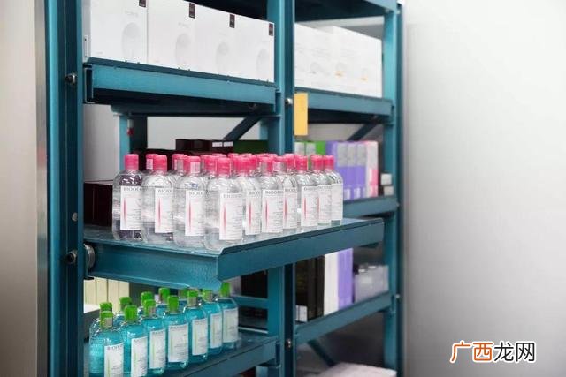 全球购美妆店加盟,小资生活化妆品店加盟怎么样