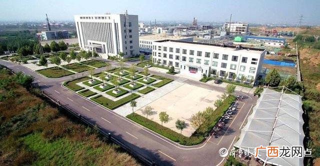 创业板股票在哪里上市,创业板上市意味着什么