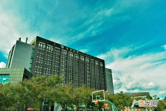100多分能上大专吗 不要分数的大专学校有哪些