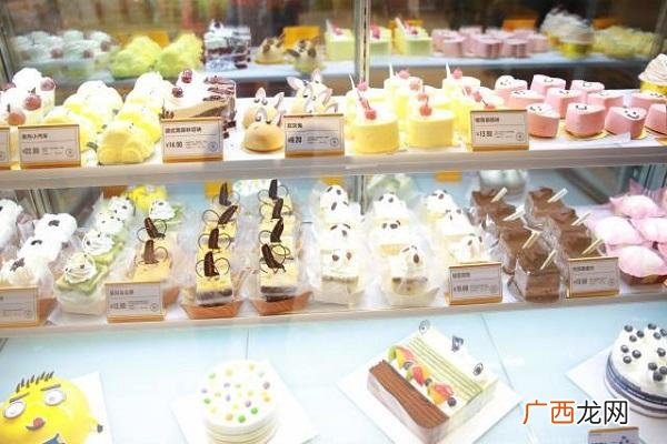 加盟蛋糕店需要多少钱 中档蛋糕店加盟