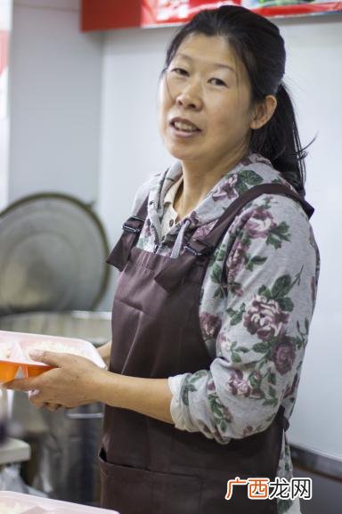 土耳其烤肉拌饭图片大全,脆皮鸡烤肉拌饭图片