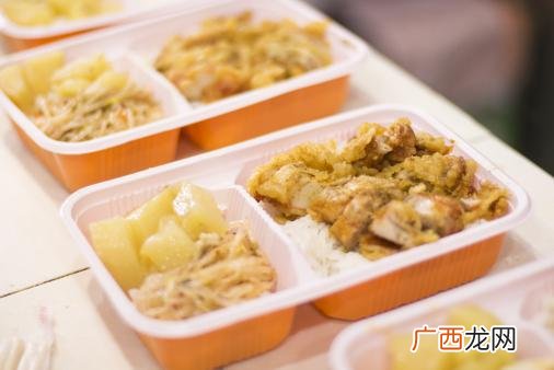土耳其烤肉拌饭图片大全,脆皮鸡烤肉拌饭图片