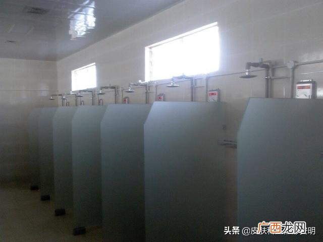 什么的眼神填空词语 形容目光的形容词