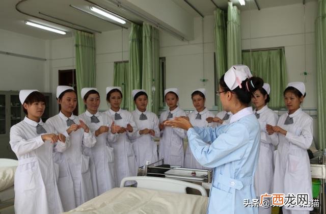 大专建设工程管理有用吗,建筑工程技术大专毕业能去干什么