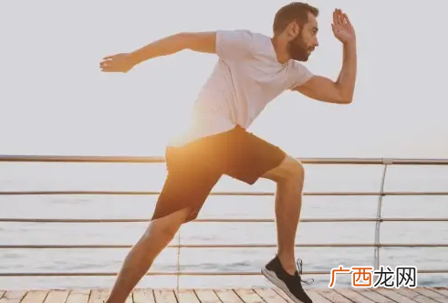 推荐几个20岁男的该学的技术，男人二十岁学什么吃香