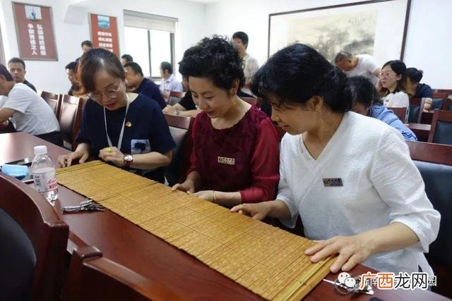 三孔双线穿绳方法,线装书的穿线方法图解