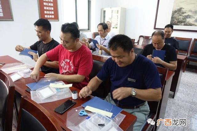 三孔双线穿绳方法,线装书的穿线方法图解