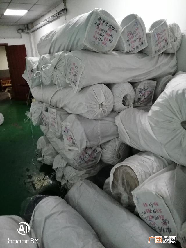 上海旧衣服捐赠上门取货,上海哪里有回收旧衣服的地方