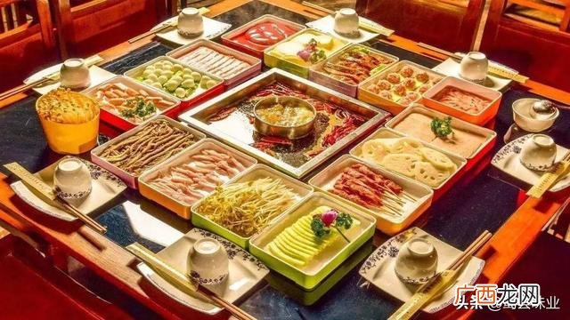 25元自助小火锅利润,15元自助快餐利润多少