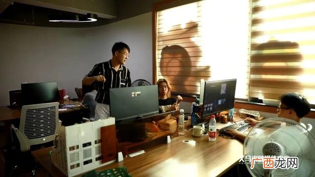 义乌劳保用品批发厂家,义乌生活用品小百货批发厂家