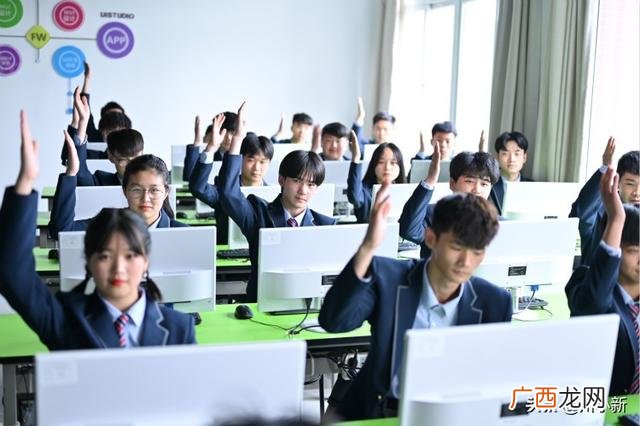 35岁女人学点啥挣钱多 30岁了想学一门技术女的