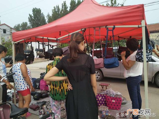 包包批发城10元 地摊创业包包批发