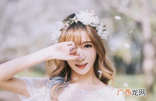 如何用绿茶的方式去追女生？让她对你欲罢不能