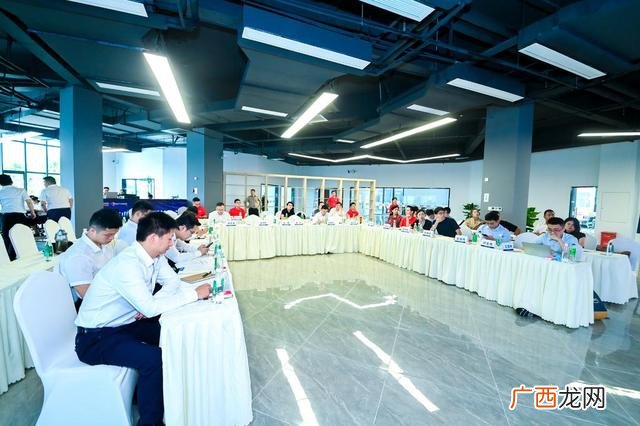 创新创业公司简介怎么写 创新项目简介范文