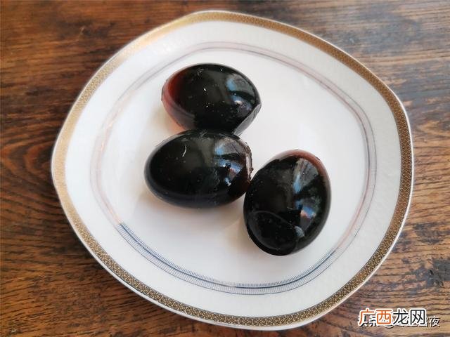 凉拌皮蛋最简单方法,皮蛋怎么做凉菜