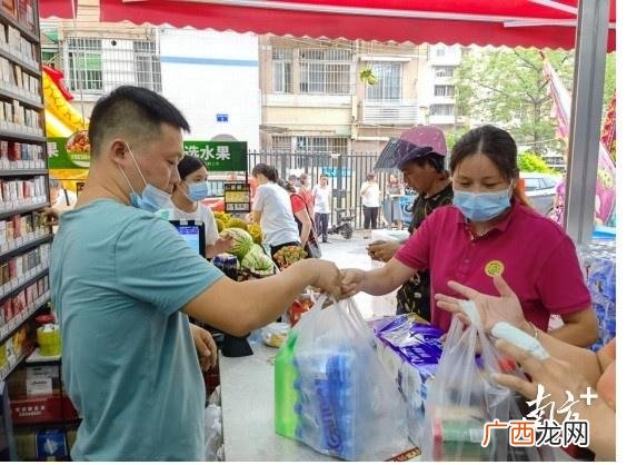 国内百货加盟的平台哪个好 百货商店加盟什么品牌好