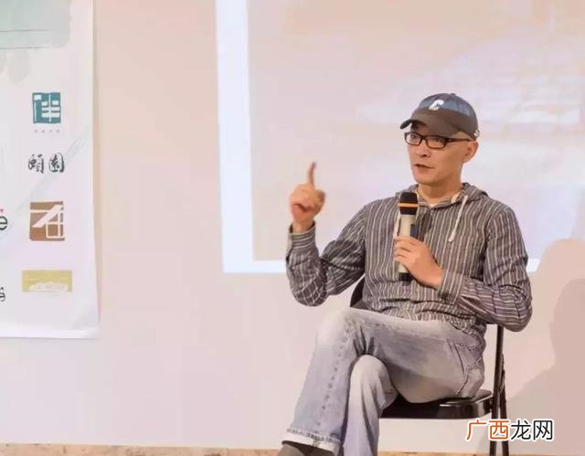 4万开一个小酒馆,10万元创业做什么生意比较好