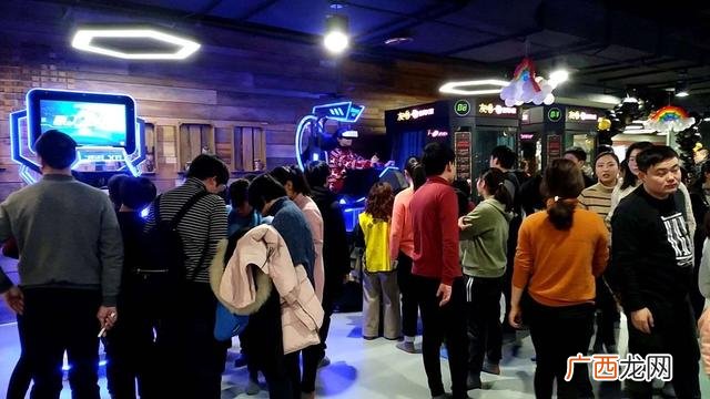 vr体验馆真实收入 vr体验店投资多少