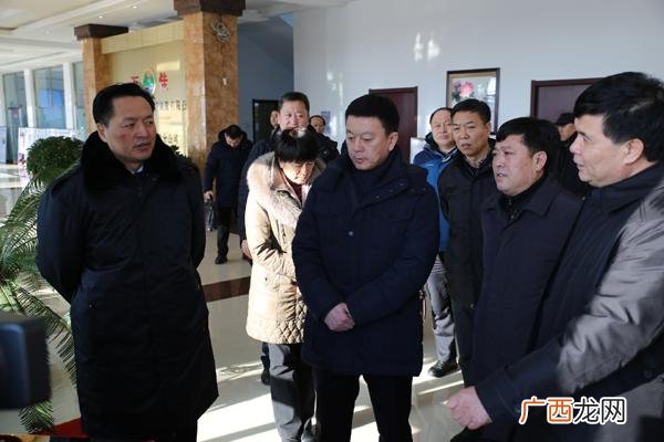 syb创办鲜花店计划书 花艺创业策划书