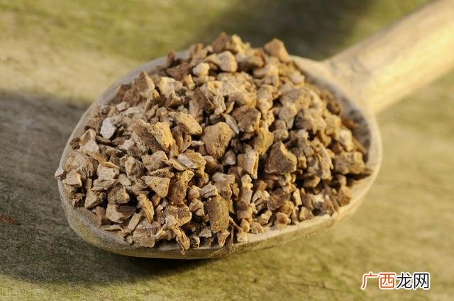 中药材价格最新一览表,什么中药材种植简单又赚钱多-