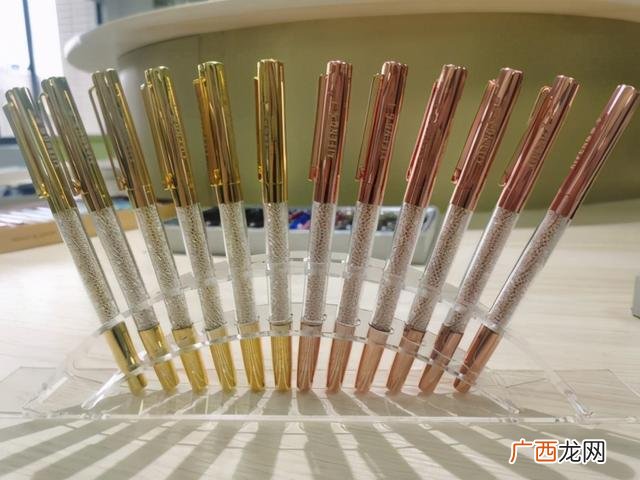 在家组装圆珠笔挣钱吗 圆珠笔加工厂家