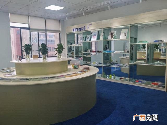 在家组装圆珠笔挣钱吗 圆珠笔加工厂家