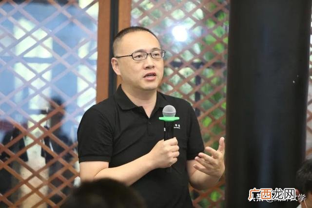 大学生网络创业论文2000字,关于网络创业的论文2000字