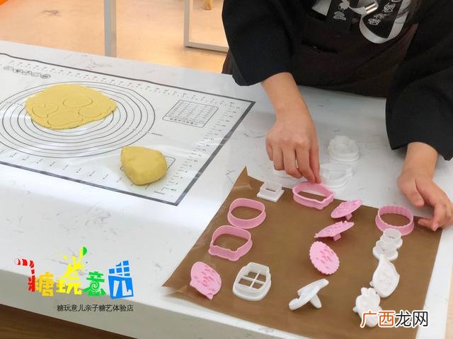 创意手工店diy自己进货 开一家手工diy饰品店