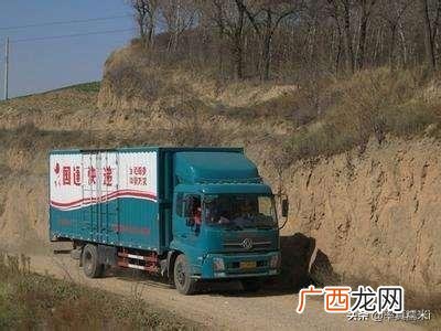 从摆地摊开始全能首富,从摆地摊创业的名人
