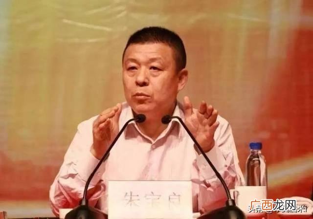 从摆地摊开始全能首富,从摆地摊创业的名人