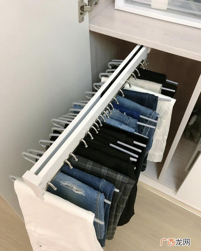 公园里健身器材,小区健身器材名称大全拉臂力