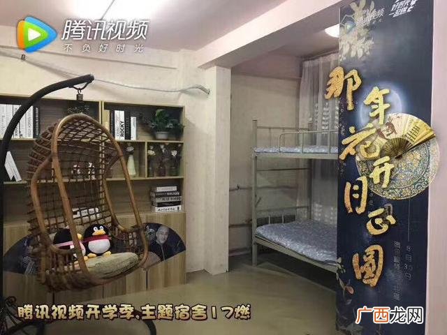 创新创业进校园海报设计 创业大赛赞助商