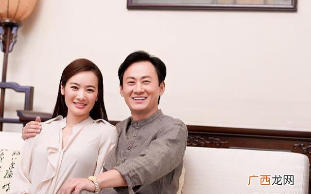 一个人卖什么小吃适合 加盟网小吃臭豆腐