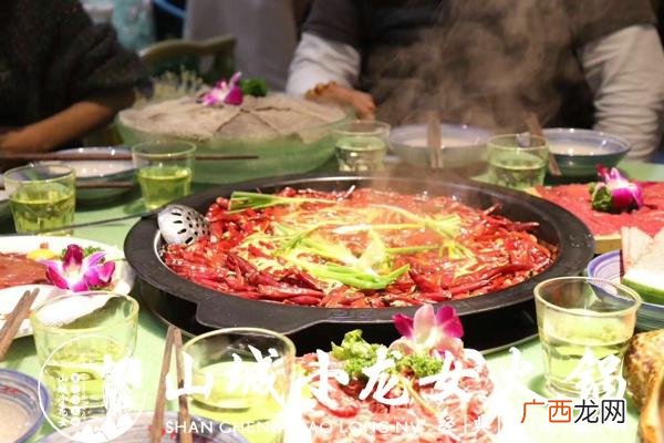 一流的重庆火锅加盟店 重庆创业加盟网