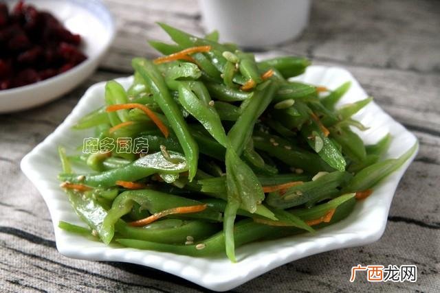 四季豆炒木耳胡萝卜 四季豆炒木耳