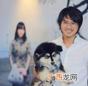 leo它爹养了什么狗 leo它爹
