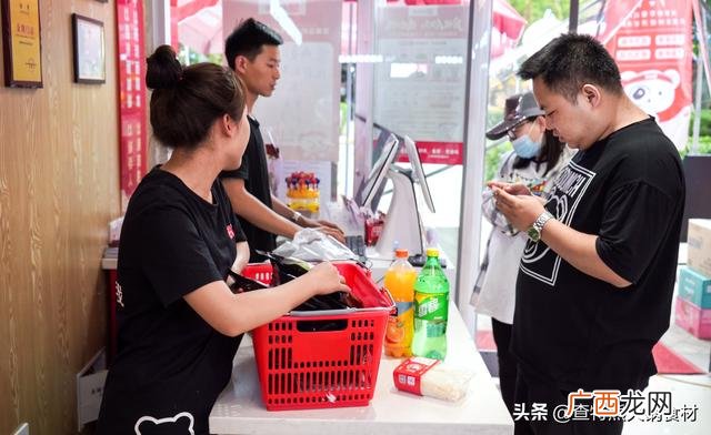 小区开个超市需要投资多少钱,开一个超市投资多少